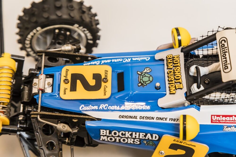 タミヤの名作オフロードバギーをヴィンテージスタイルで楽しむ。 | Dig