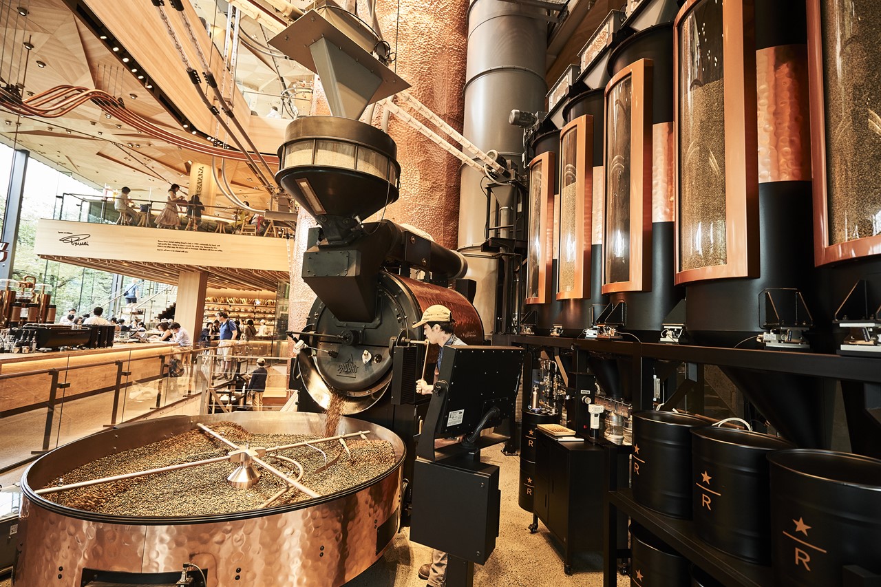 中目黒の「スターバックス リザーブ ロースタリー トウキョウ」は