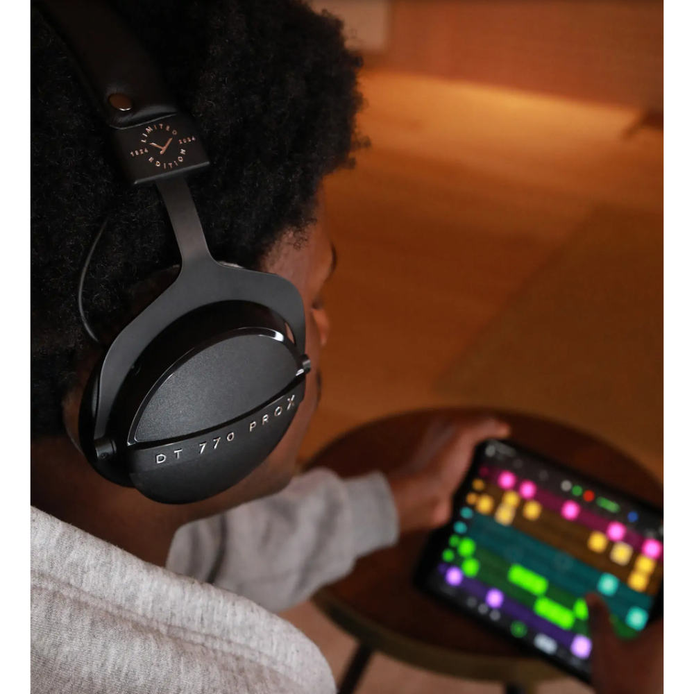 beyerdynamic限定モデル「DT770 PRO X Limited Edition」発売！