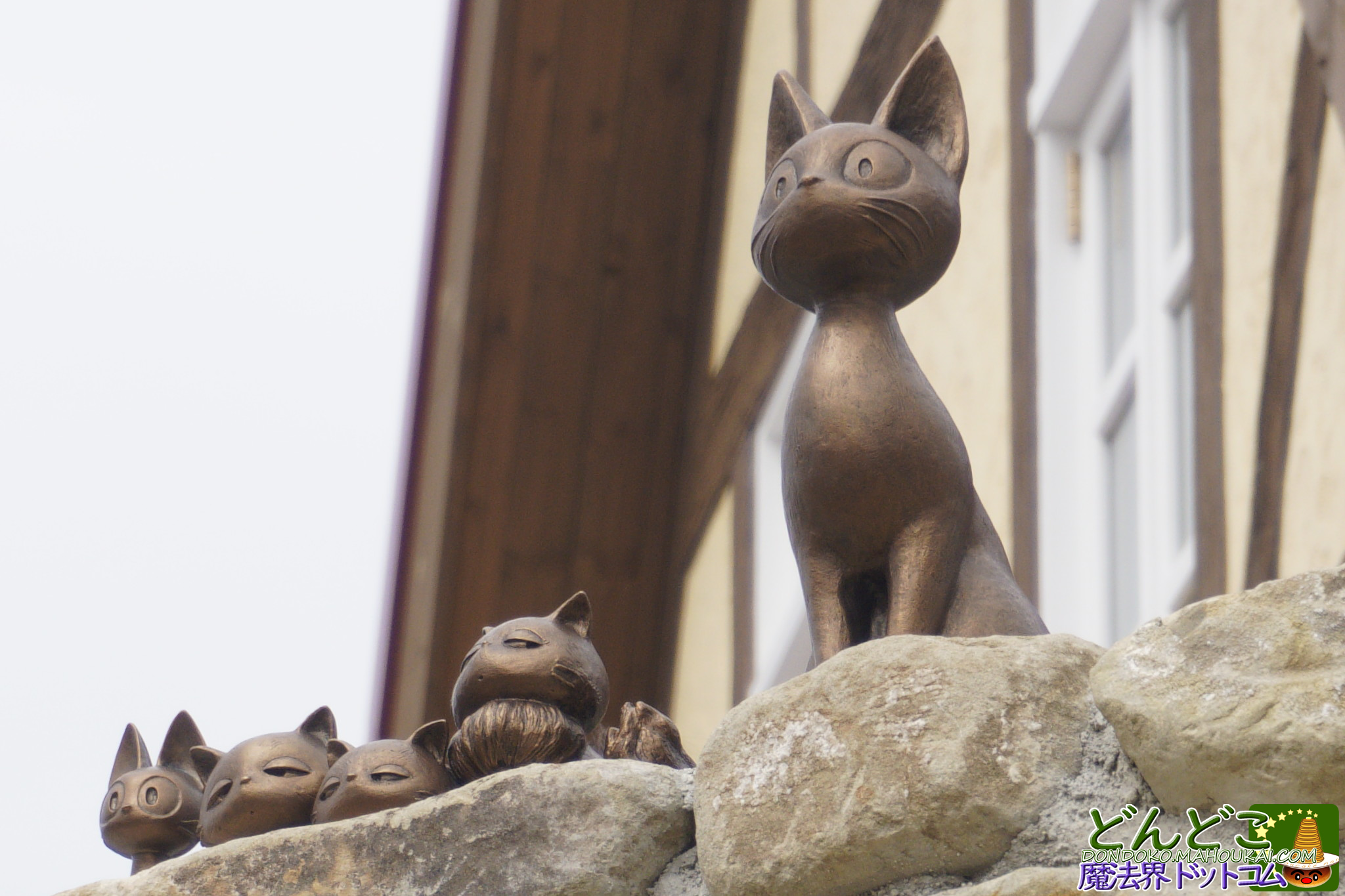 ジジと子猫たち（魔女の宅急便）メタル置物｜魔女の谷 ジブリパーク