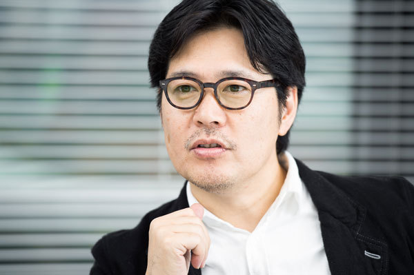 JINS・田中仁社長が語る「テレビCMを大量に打つのをやめた理由