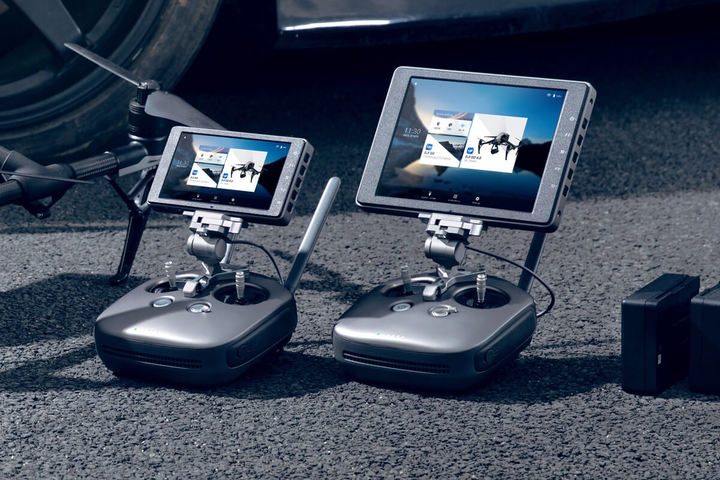 Review: Hands On With DJI's CrystalSky Monitor - DRONELIFE