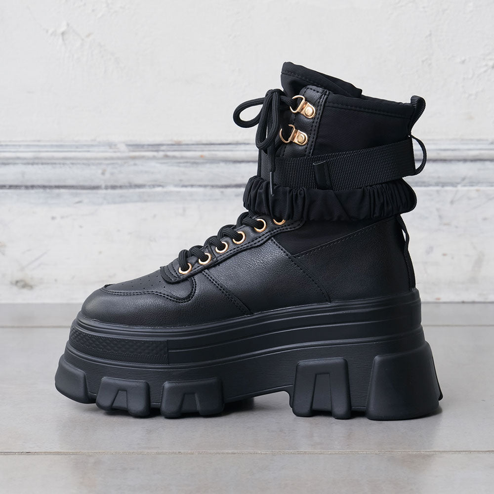 Y2K厚底レースアップショートブーツ【スニーカー】【大きいサイズ有