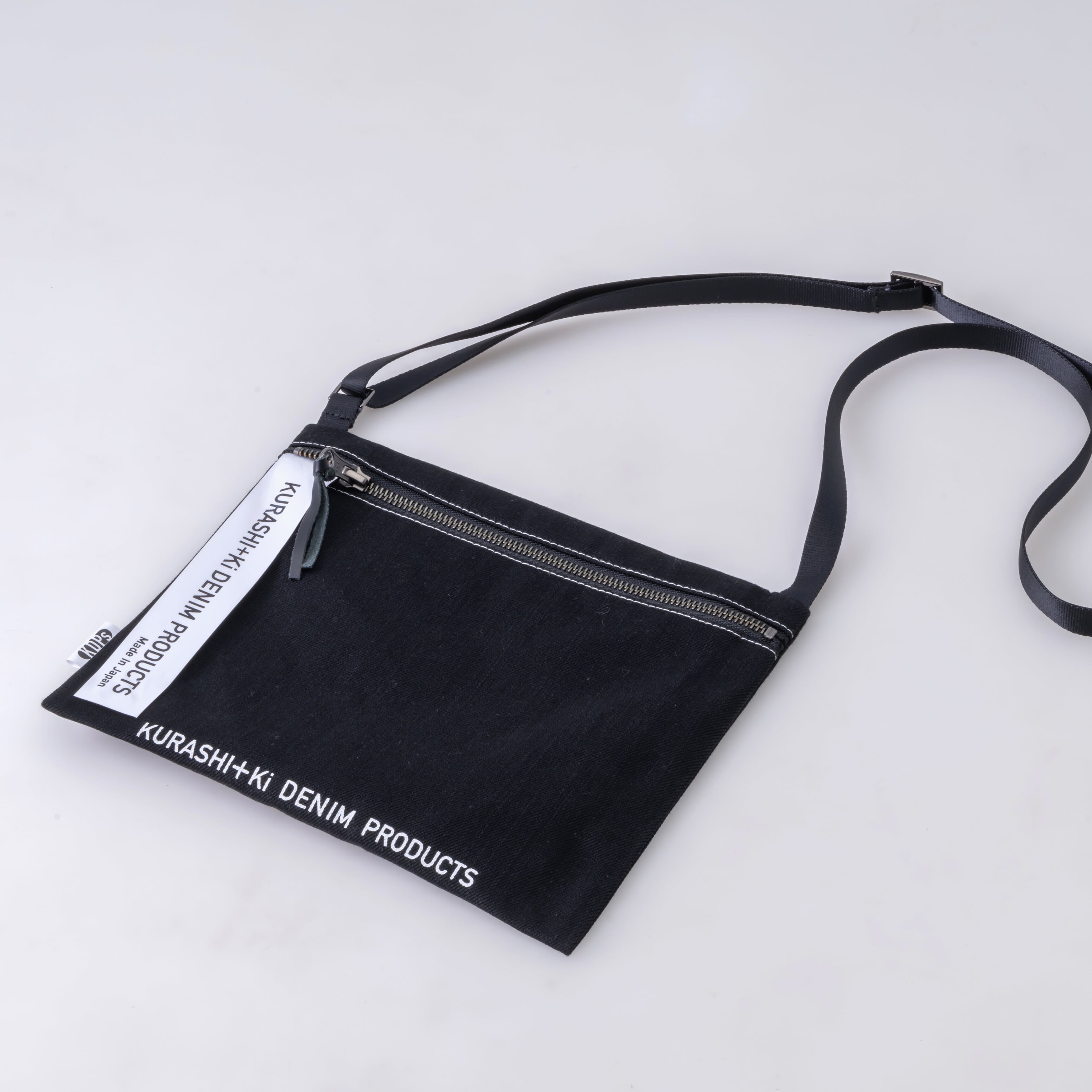 KURASHI+Ki SAC BK（サコッシュ・ブラック）(ブラック): せとうち