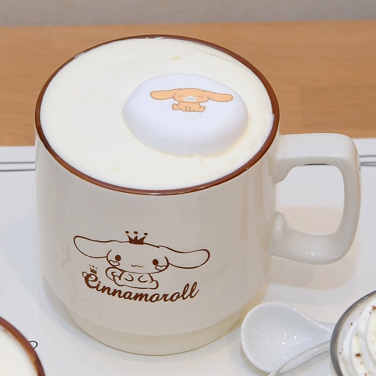 シナモロール｣をイメージしたカフェが登場！｢Cinamoroll Cafe新宿店