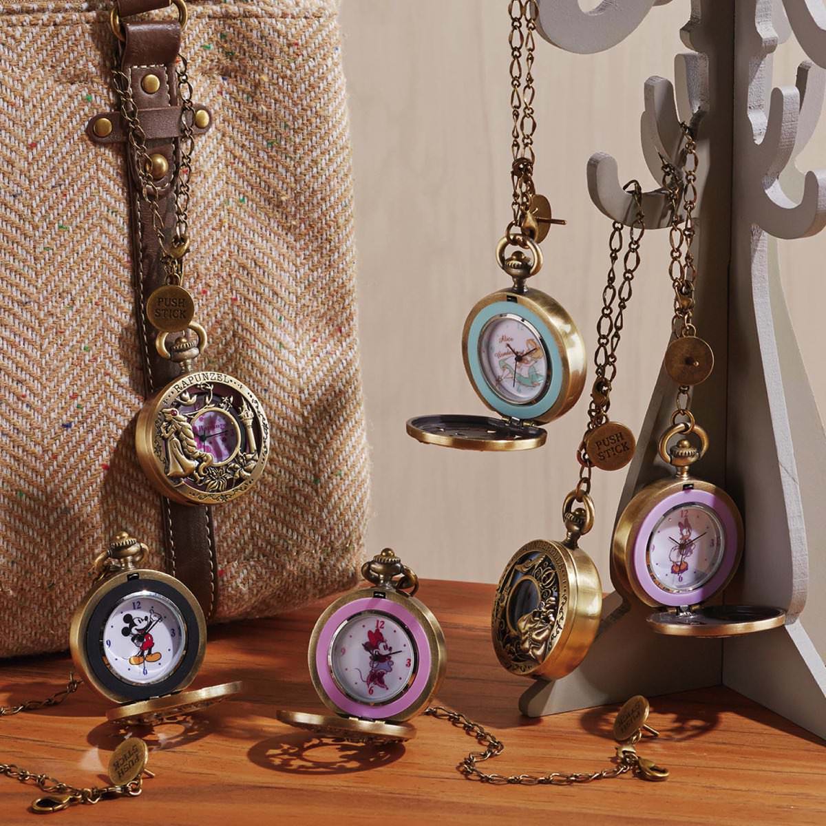 激レア ディズニー75周年記念Walt Disneyとミッキーマウス 懐中時計