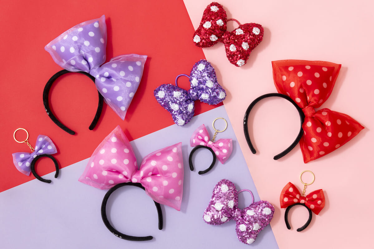 赤、ピンク、パープルのリボンデザイン！東京ディズニーリゾート