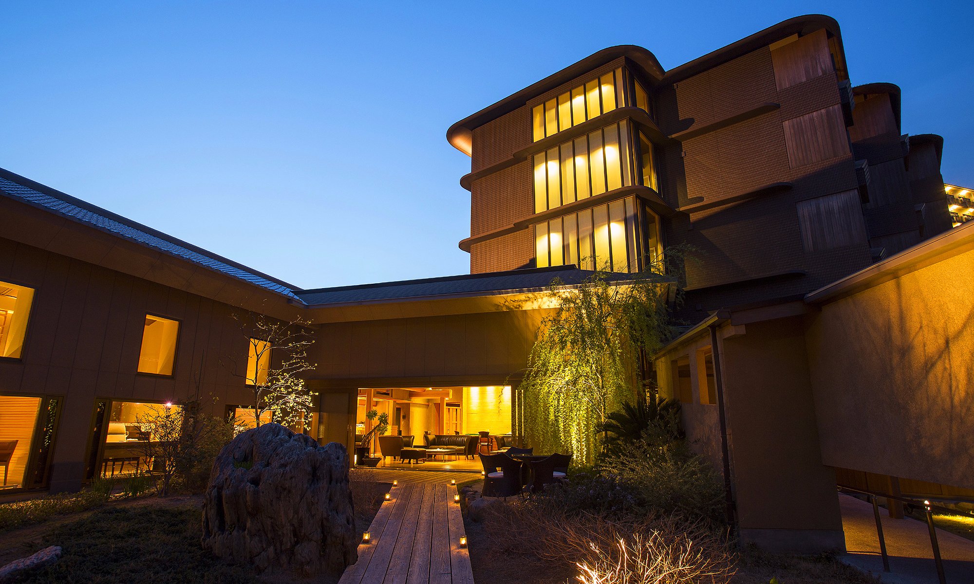 夢泉景別荘 天原【 2026年最新の料金比較・口コミ・宿泊予約