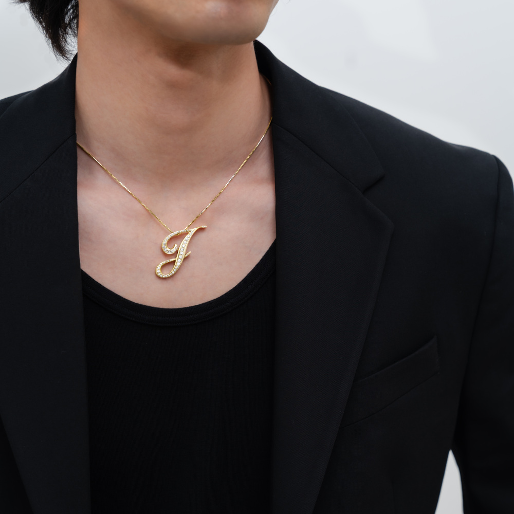 新品] ユキザキ アルファ 【受注生産品】 イニシャルペンダントトップ