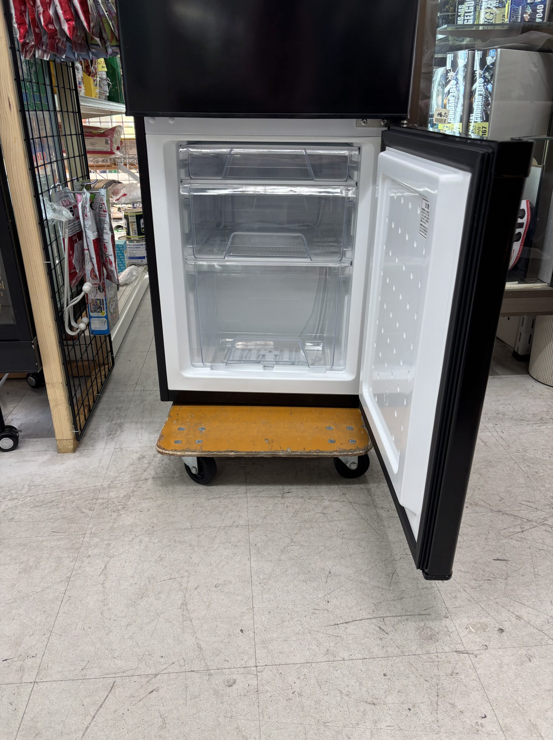 142L冷蔵庫 2021年製 アイリスオーヤマ 19,000円（20,900円税込） IRSD