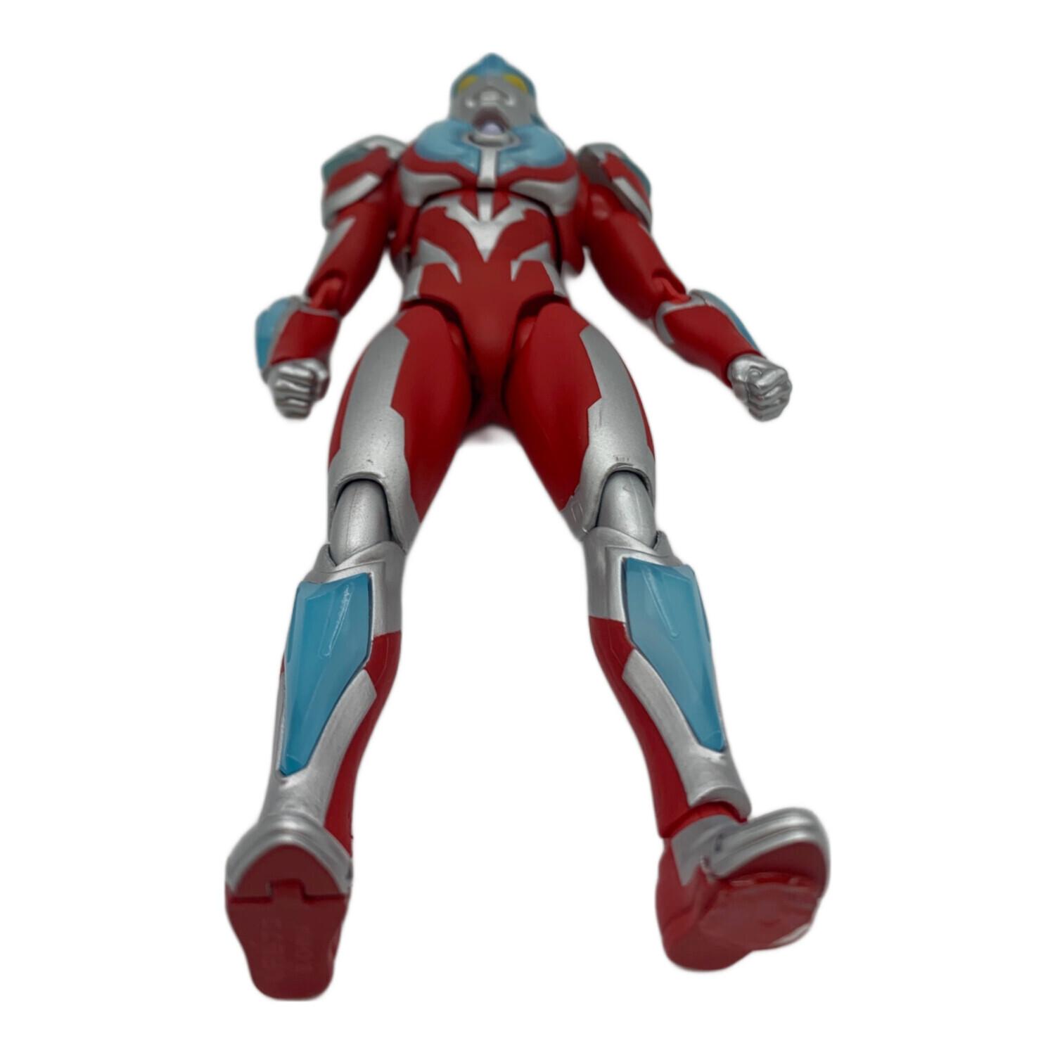 男の子おもちゃ ウルトラマンギンガ ULTRA-ACT｜トレファクONLINE