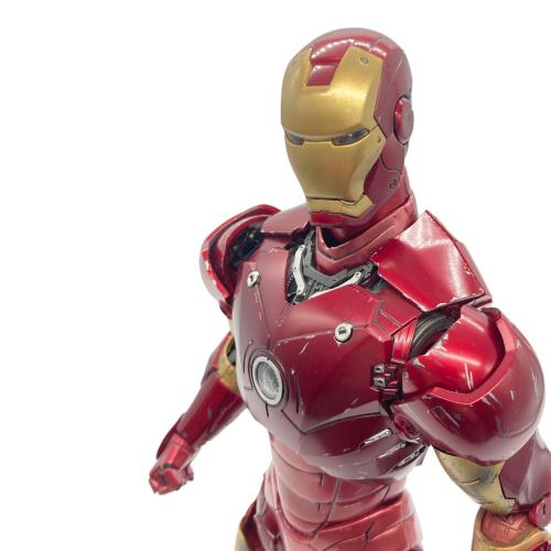 ホットトイズ アイアンマン・マーク3(バトルダメージ版) フィギュア