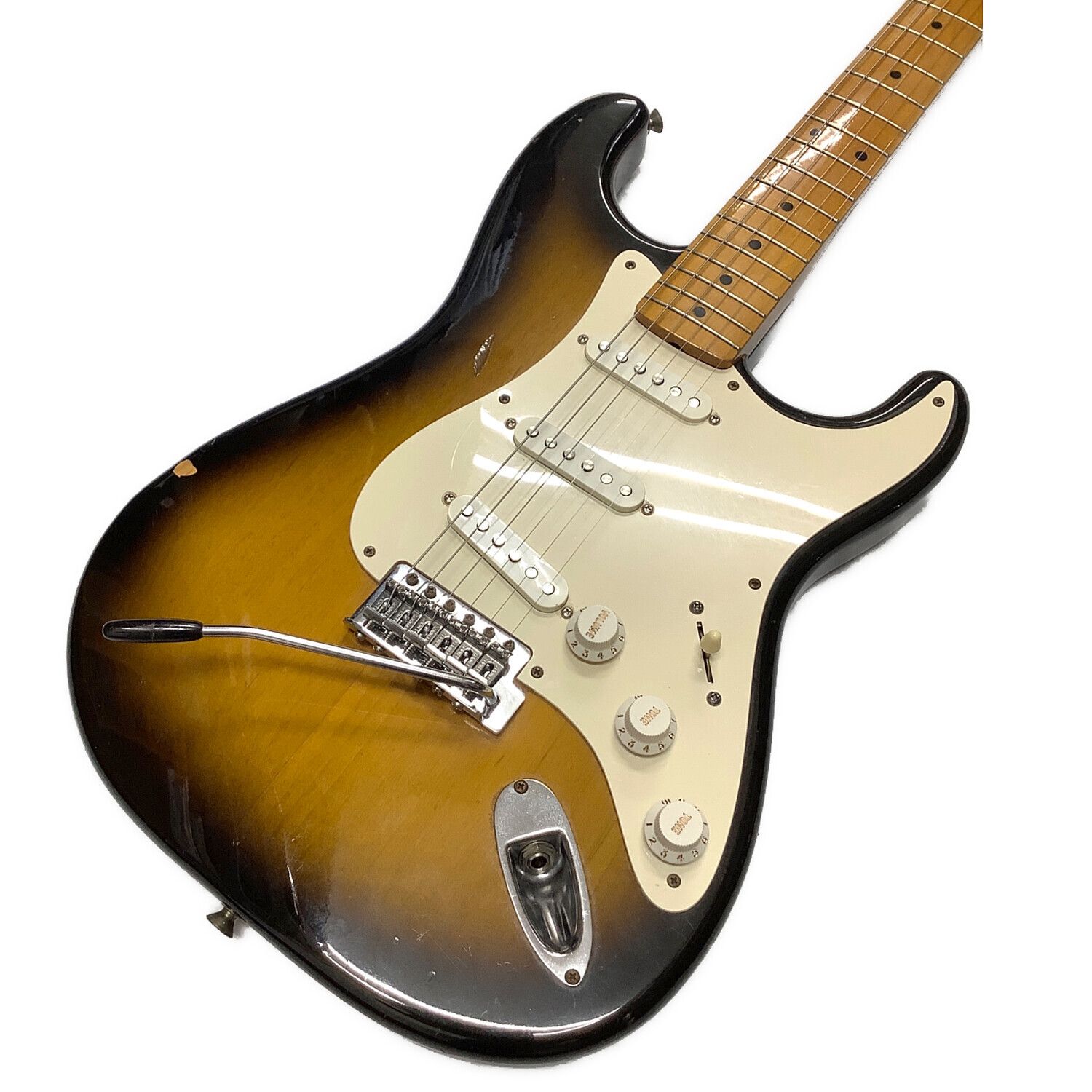 FENDER JAPAN (フェンダージャパン) エレキギター フジゲン製 ST57-70