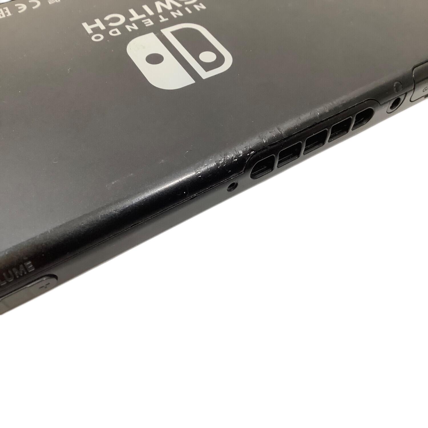 Nintendo (ニンテンドー) Nintendo Switch HAC-001 キズ多数有