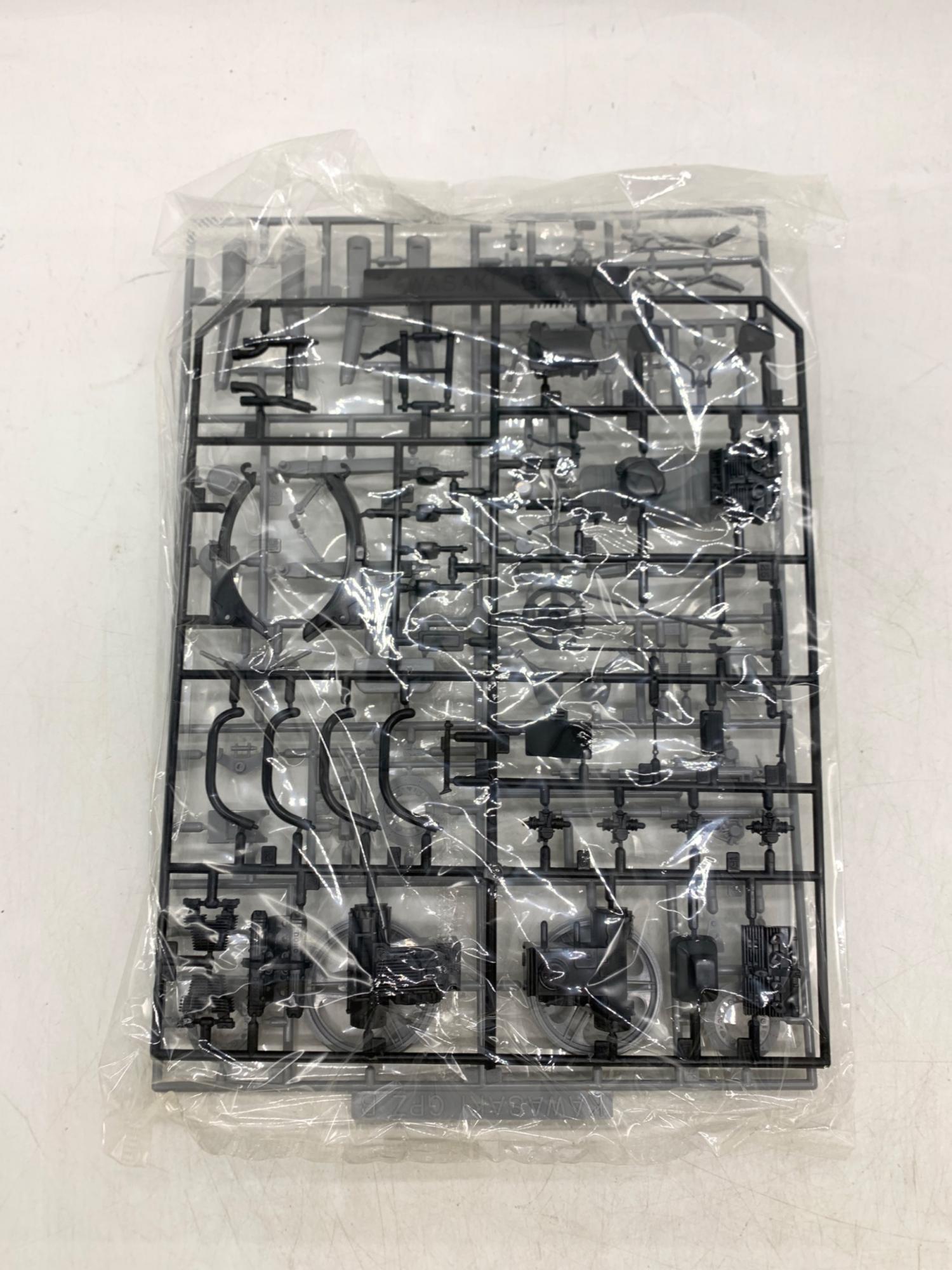 プラモデル 湘南爆走族 権田二毛作 GPz400改｜トレファクONLINE