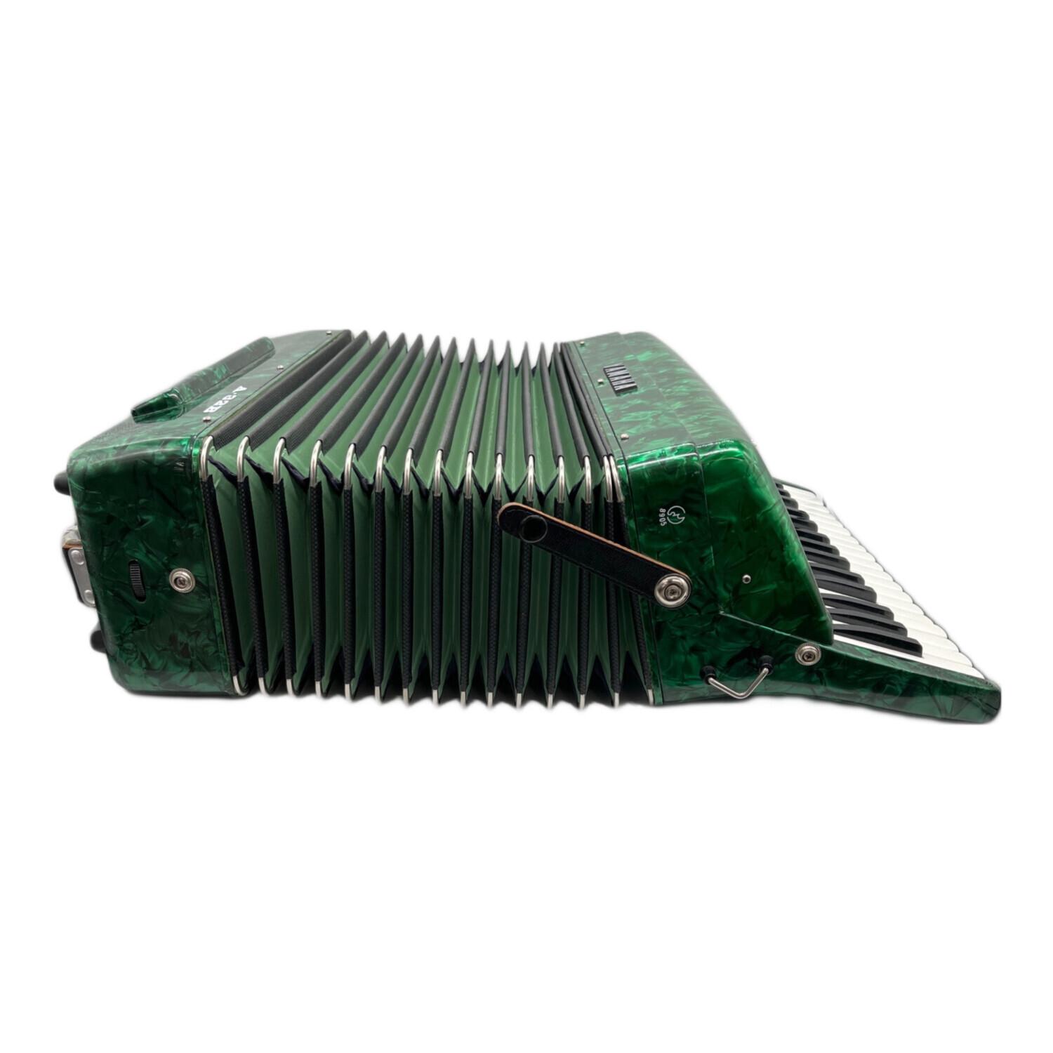 YAMAHA アコーディオン 32鍵盤 A-32B｜トレファクONLINE