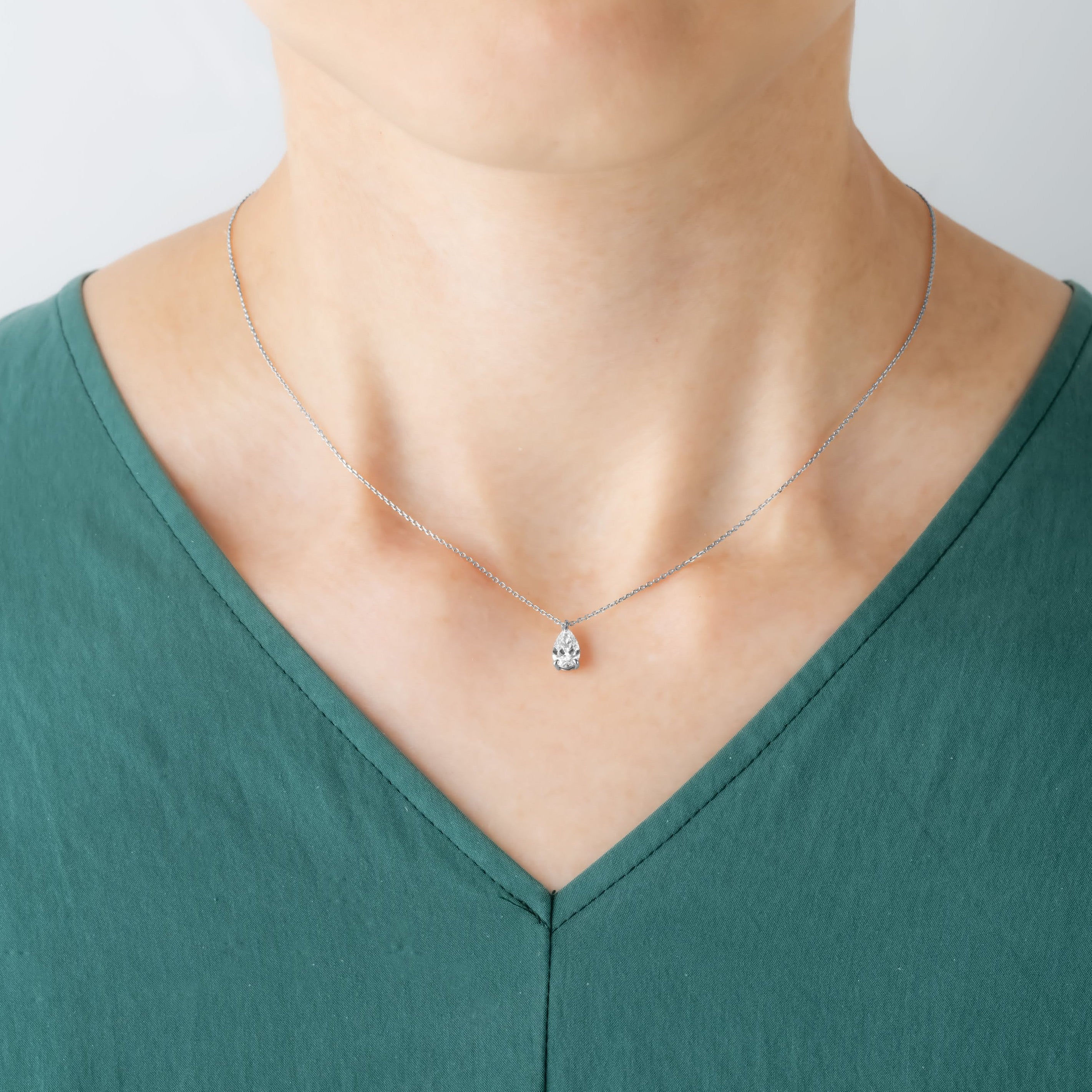 ペアシェイプラボグロウンダイヤモンドネックレス – エフダイヤモンド