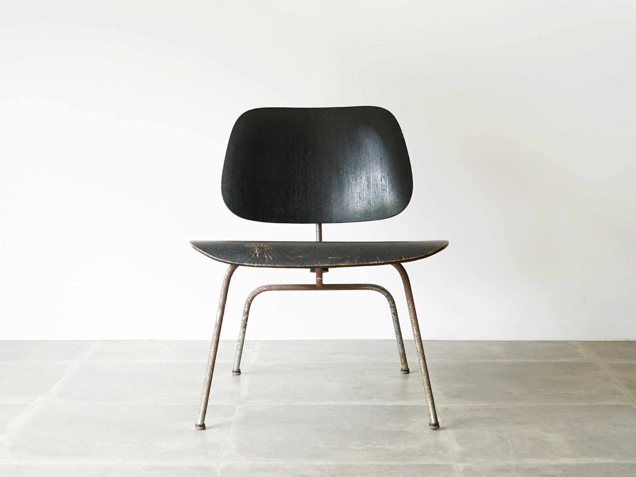 ケアホルム使用の貴重品 Charles Eames＆Ray Eames（チャールズ