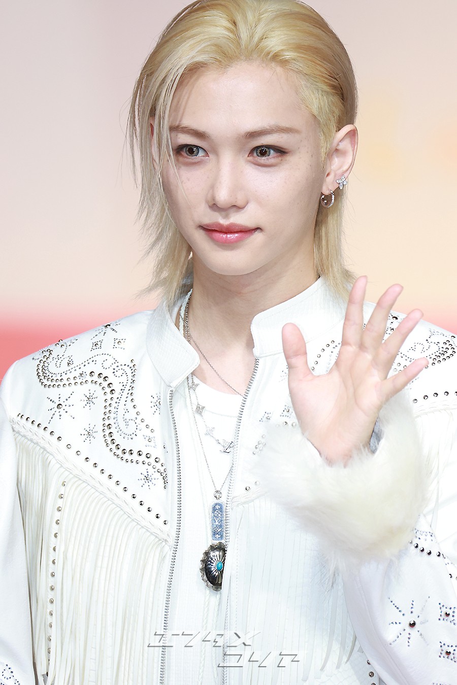 フォト】Stray Kidsヒョンジン＆フィリックス 魅力的なヘアスタイル