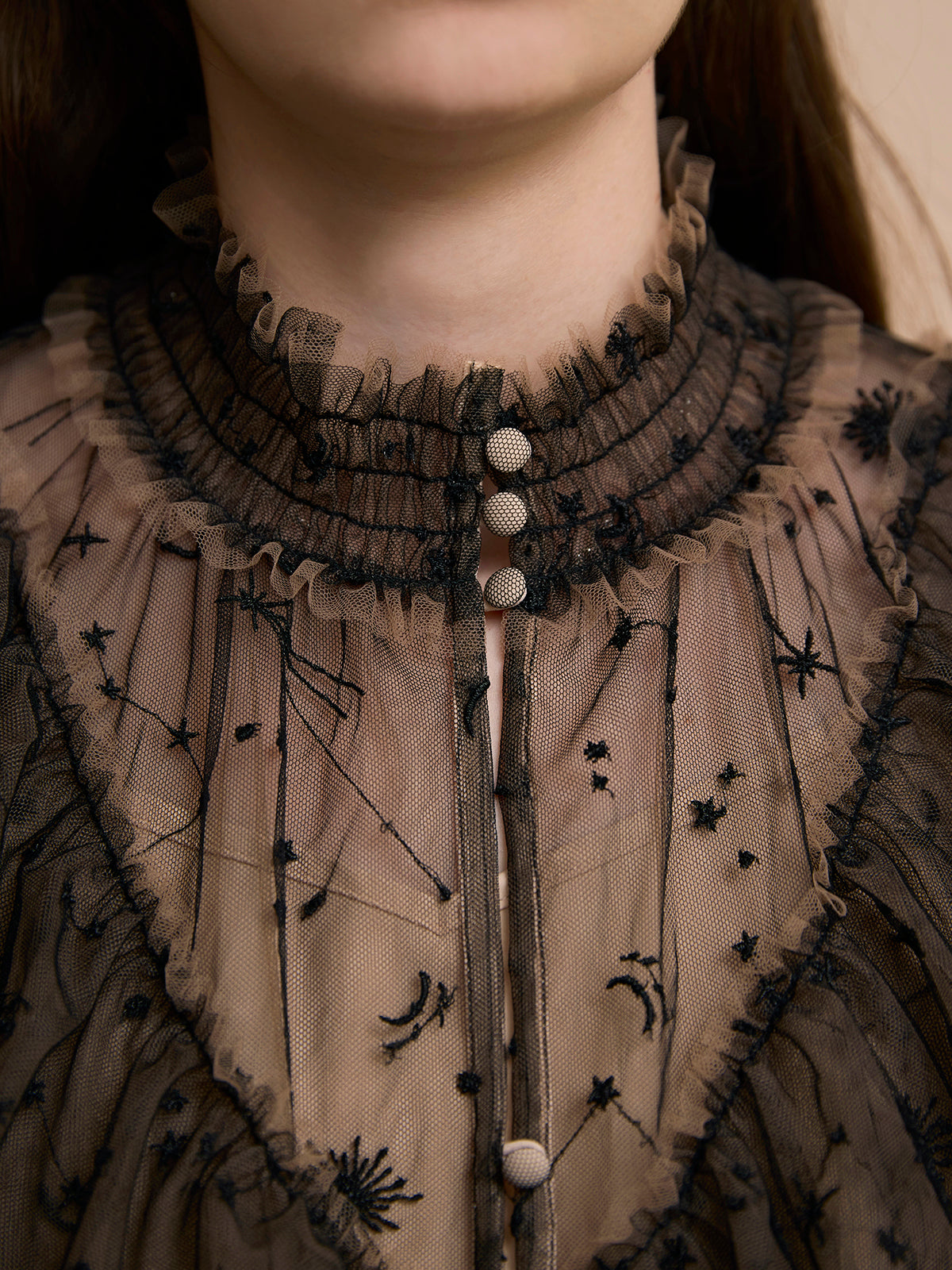 スターエンブロイダリーブラウス