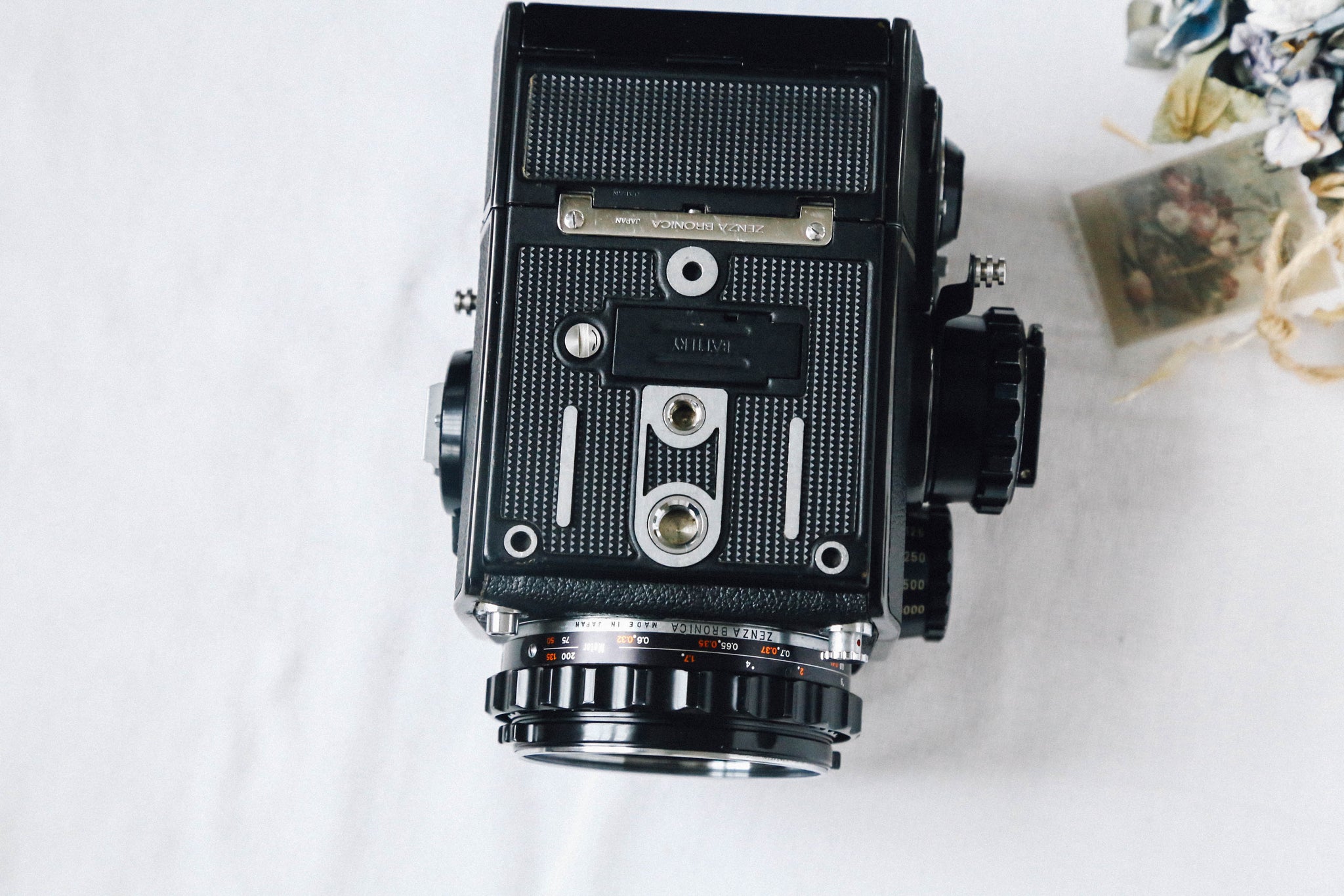ZENZA BRONICA EC【完動品】中判カメラ – Ein Camera