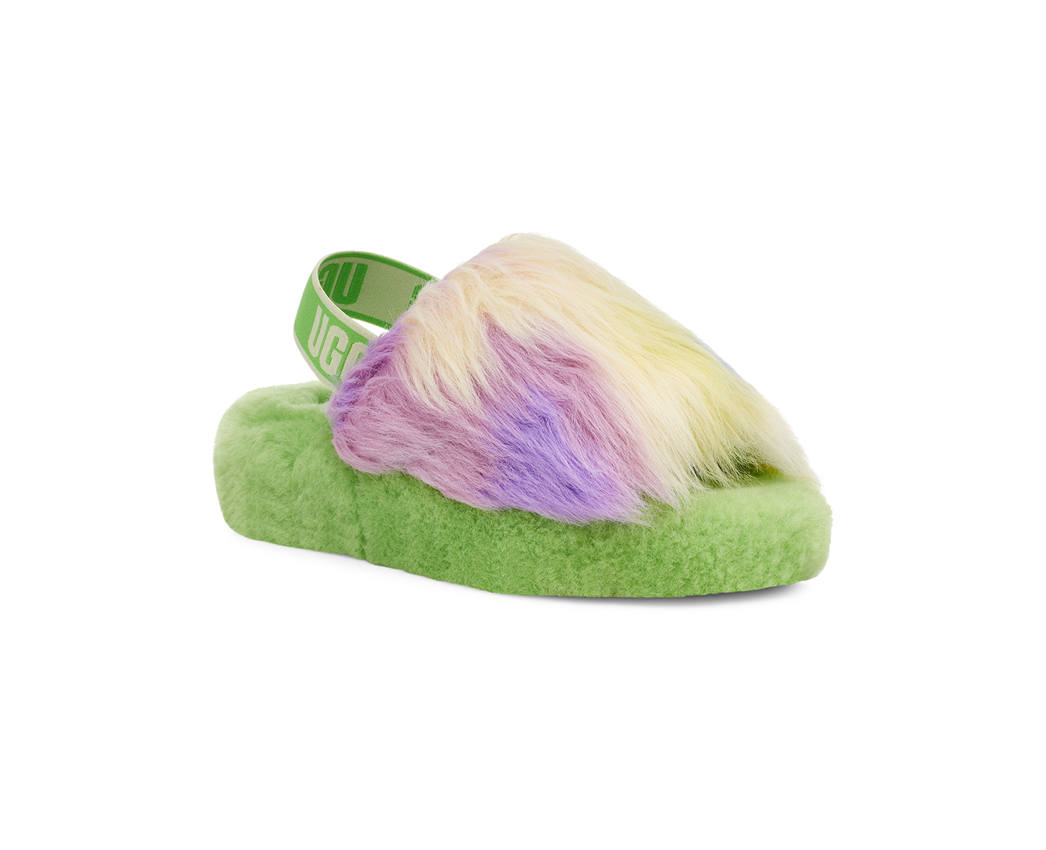 UGG(アグ)ふわふわのシープスキンファーサンダルに2021春夏の新作