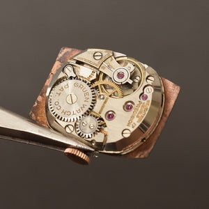 1941 GRUEN Curvex 'Trooper' Gents 14K Rose Gold Watch – empressissi