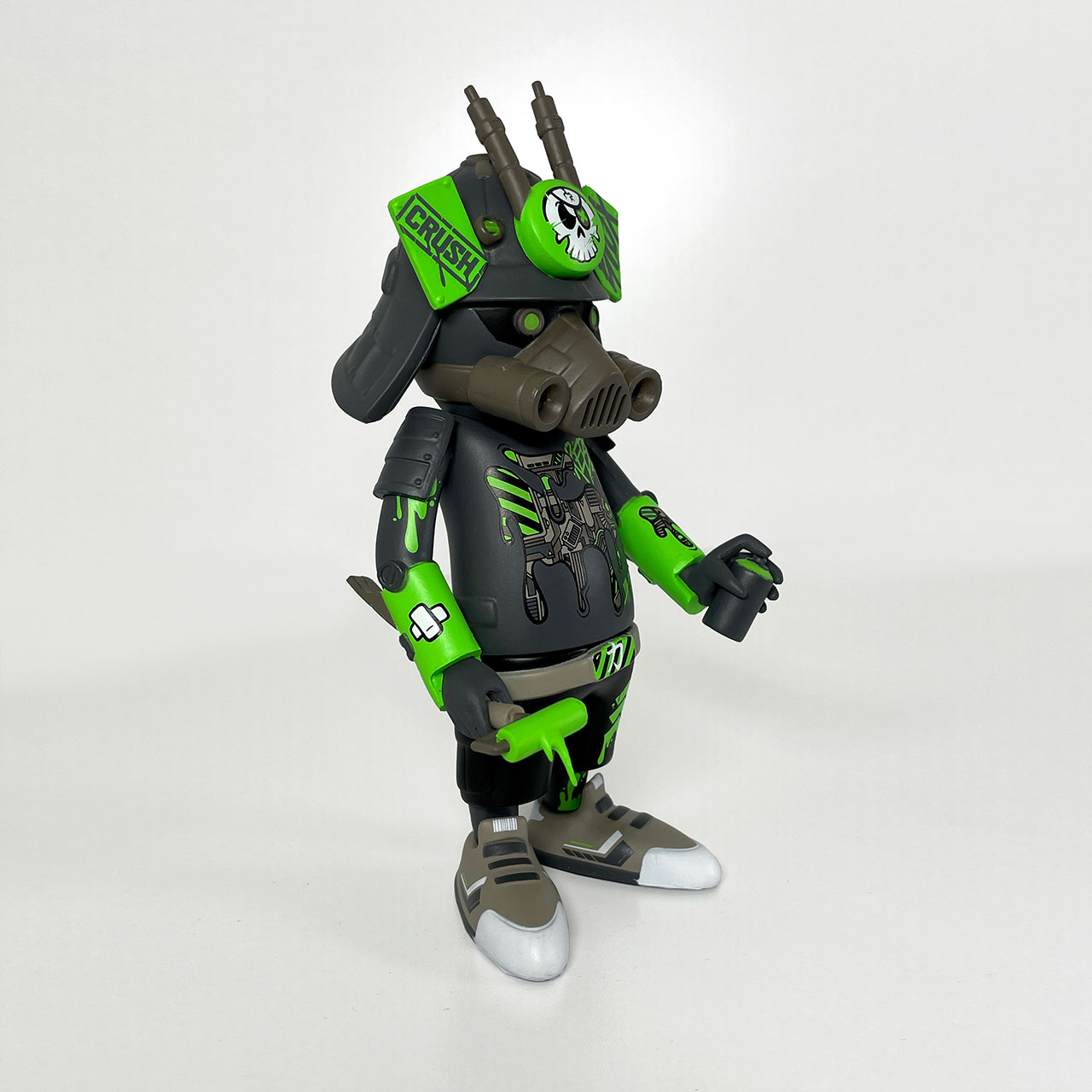 Neo Ghost Vinyl Figure - Enox