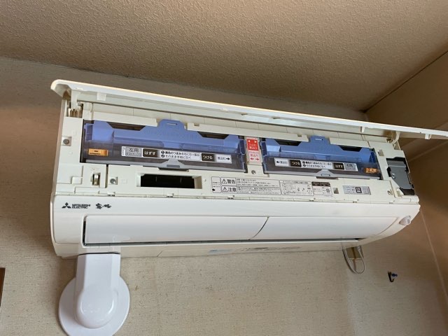 三菱霧ヶ峰お掃除機能付きエアコン分解洗浄」の記事一覧 ｜ エアコン