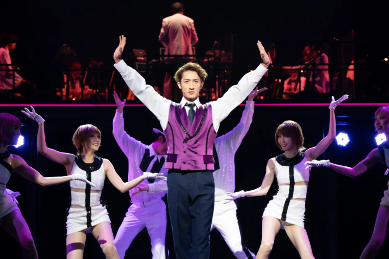 SnowMan岩本照が華麗に変身し世界を欺く‼︎ あのブロードウェイ