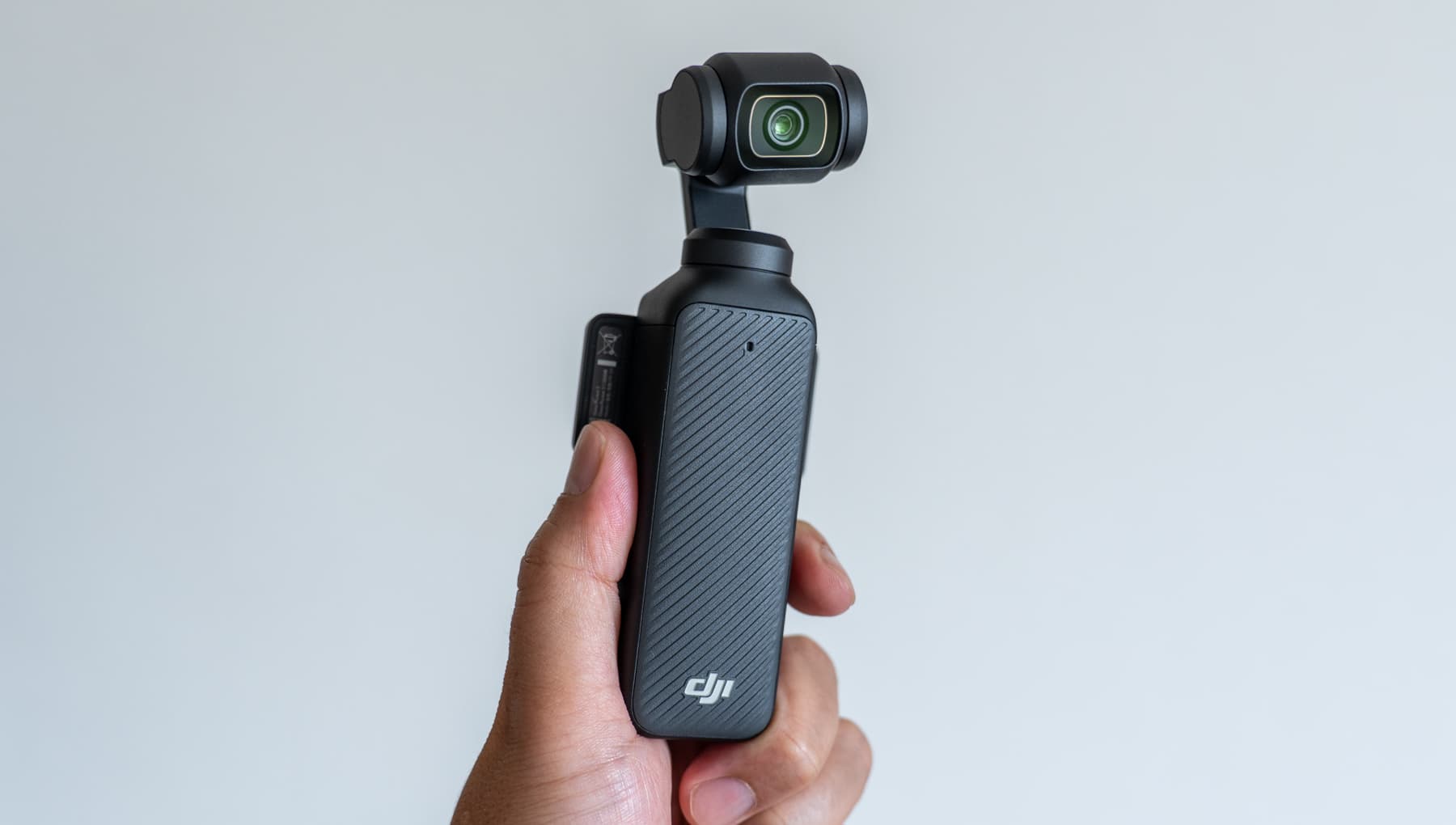 実録】DJI Osmo Pocket 3 おすすめのマイクロSDカードは256GBのこちら