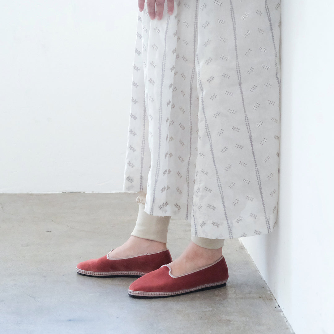 すっきりまとまるカンフーシューズ – Envelope - エンベロープ