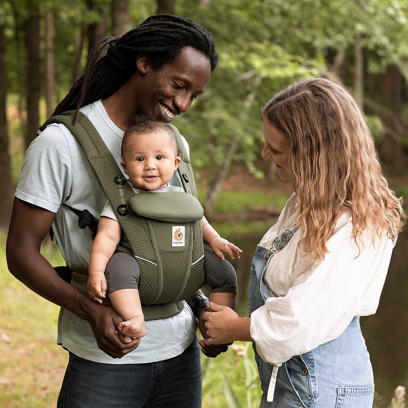 OMNI Breeze / オリーブグリーン | エルゴベビー オンラインストア