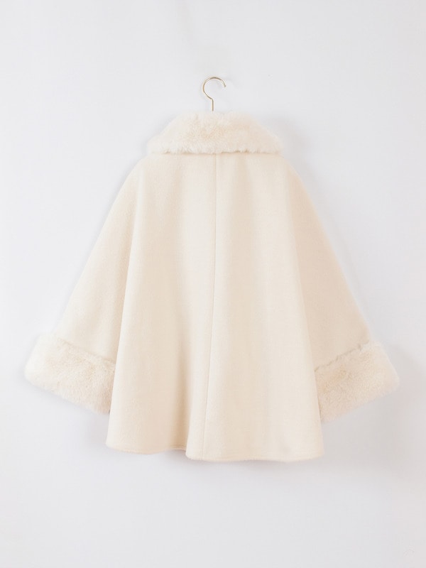 ビジューポンチョコート｜evelyn（エブリン）公式通販サイト