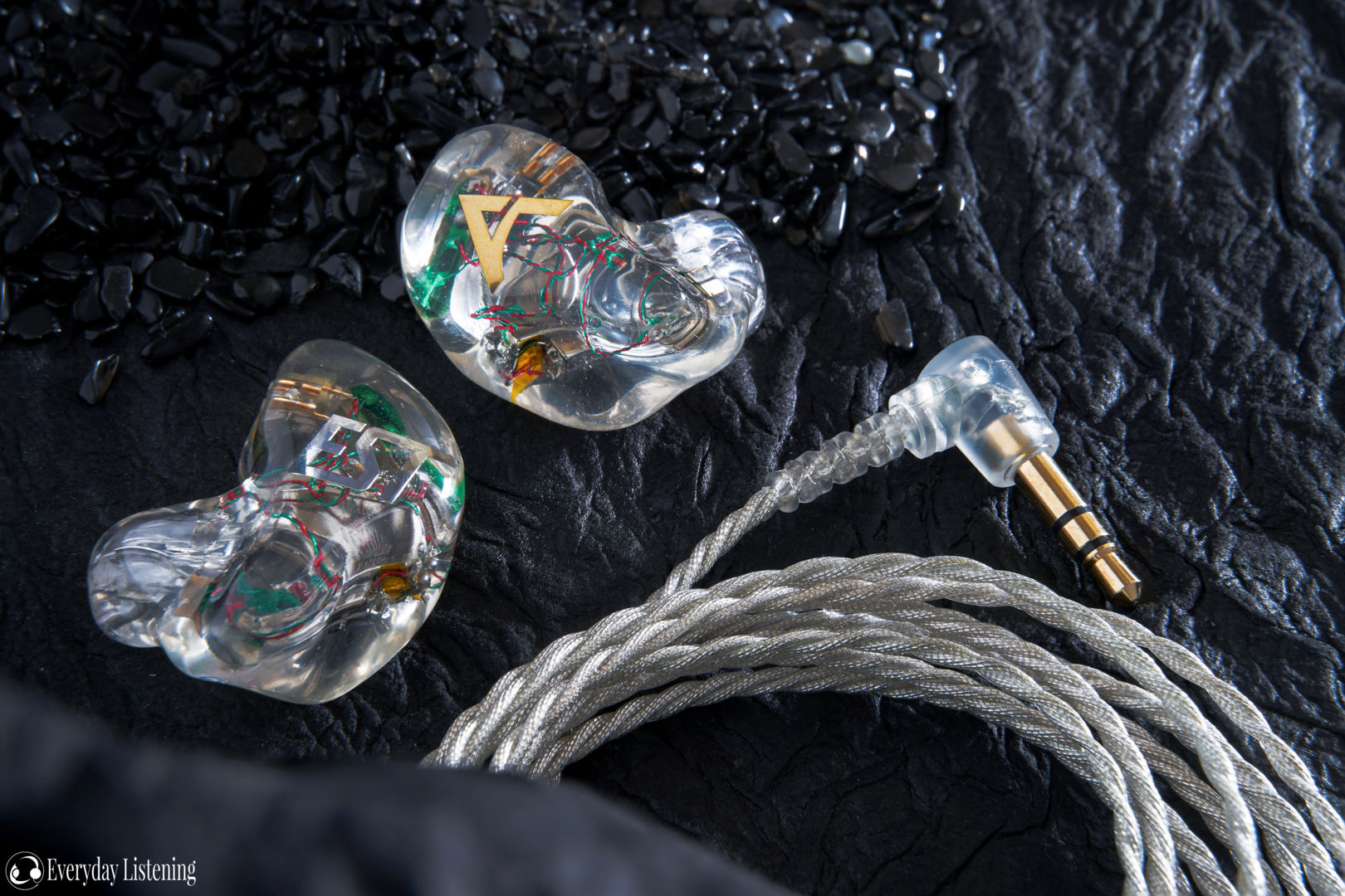 Avara EST-6 カスタムiem Avara EST-6 Review – Lifelike – Everyday