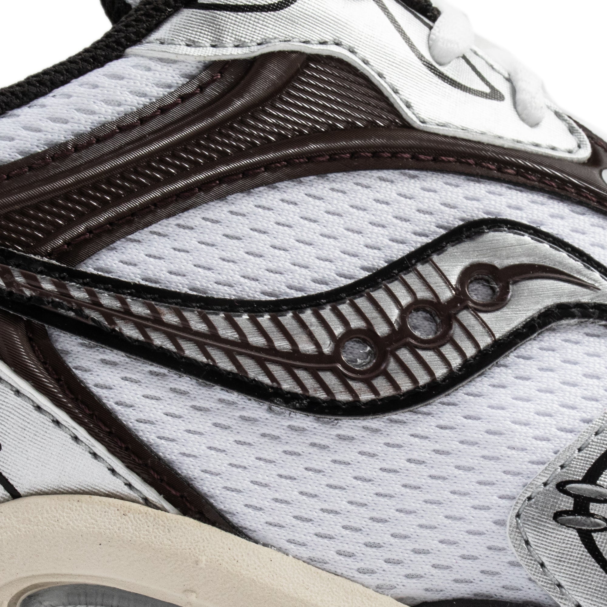 Saucony Mens ProGrid Triumph 4 Silver XLD Shoes – Extra Butter