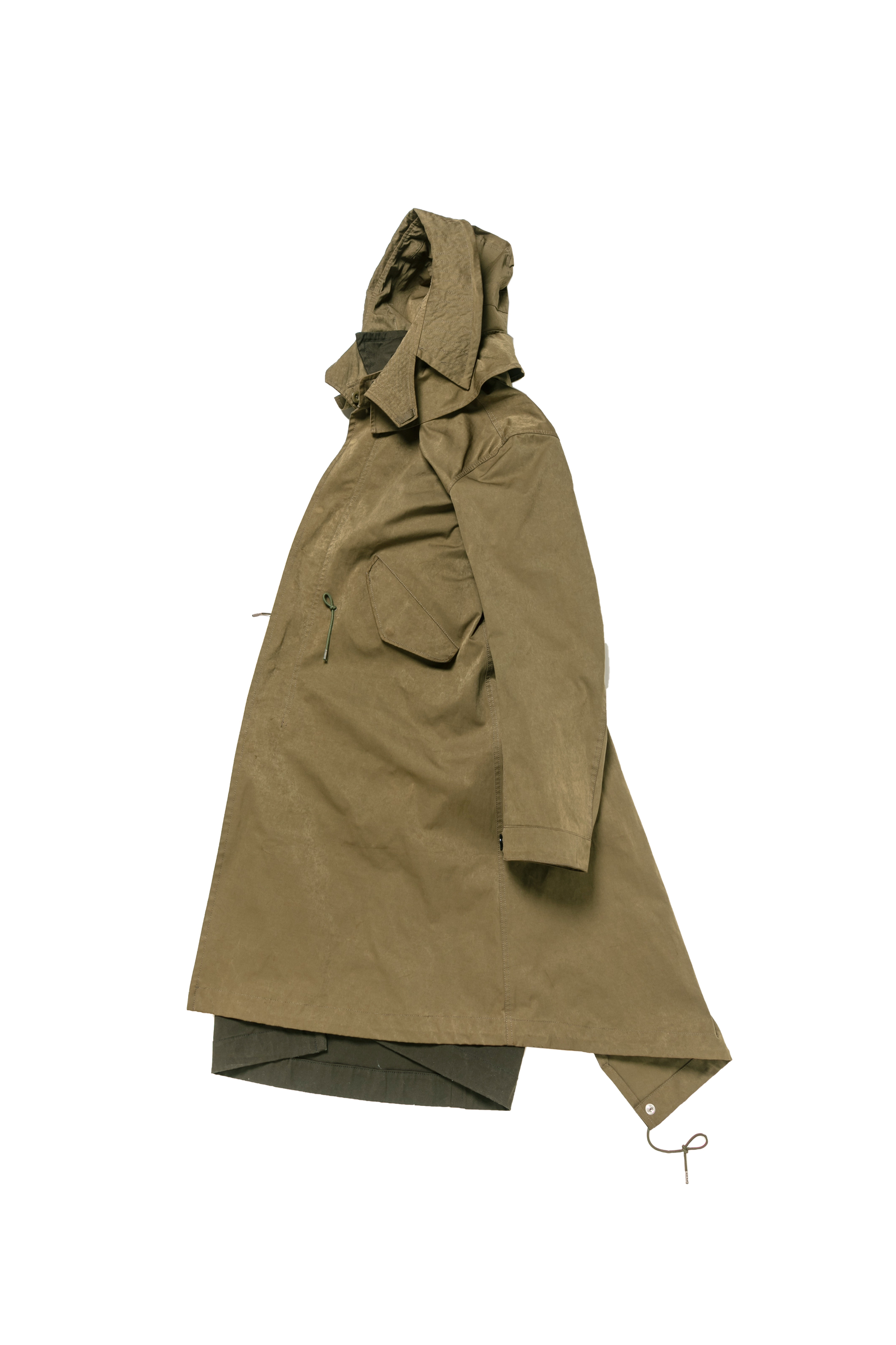 この秋冬に着たいsacai × Ten cのコラボアウター3型が9月19日より展開