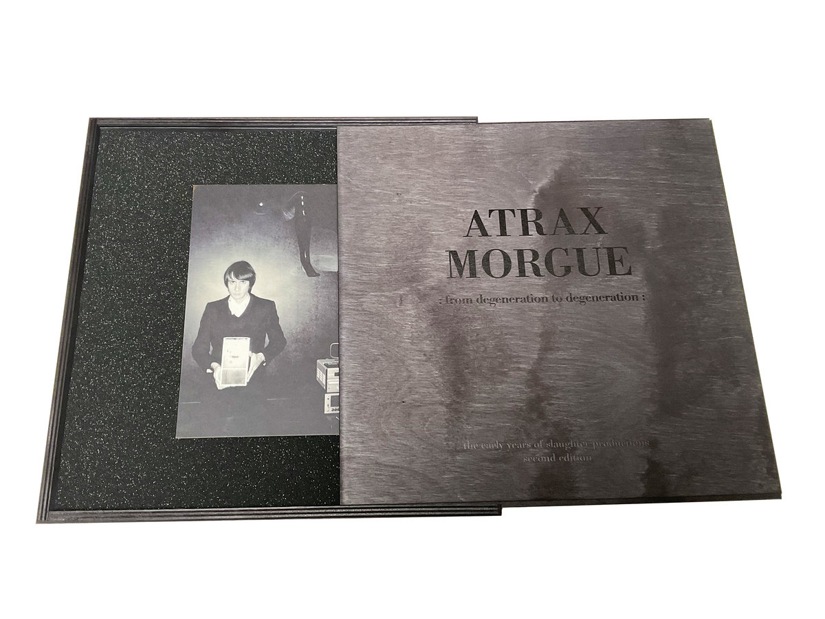 collection in formaldeide : Paraphilia | Atrax Morgue | Urashima