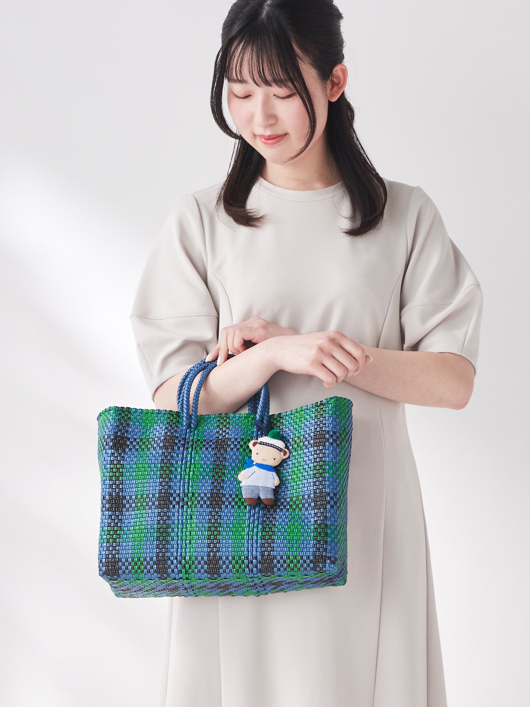 ARCHIVE MARKET】バッグ | ファミリア公式サイト