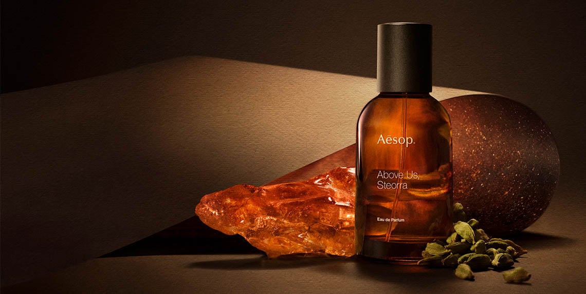 イソップが“天空のアンバー”をイメージした新作フレグランスを発売