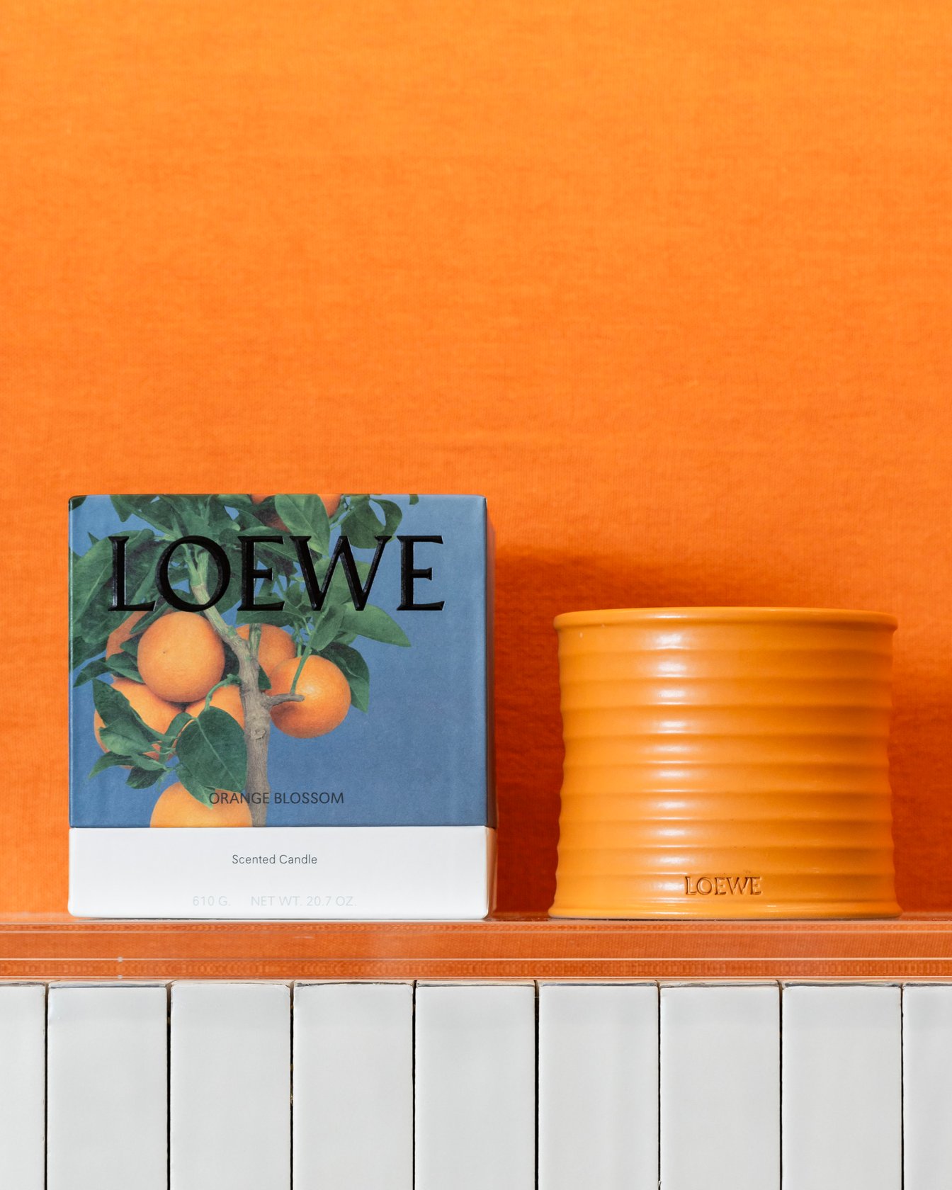 高橋愛と「ロエベ パルファム」が“出合う” 三越銀座でお買い物体験