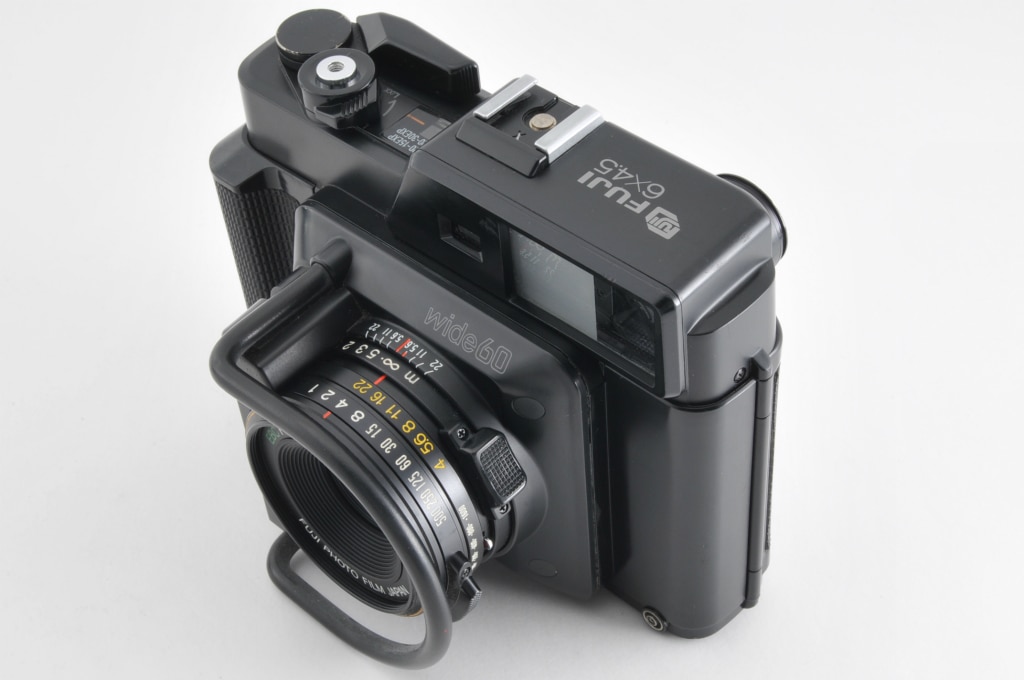 フジフィルム GS645 (W, S)｜フジの中判は総じて買取価格上昇中