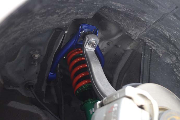 クラウン AWS210 アーム交換 - カー用品持込取り付け専門店 フラット