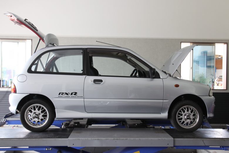 ヴィヴィオ KK3 車高調取り付け 四輪アライメント調整 - カー用品持込