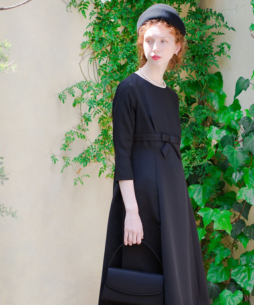 ヨークレース使いワンピース【オケージョン】/F i.n.t Black Formal