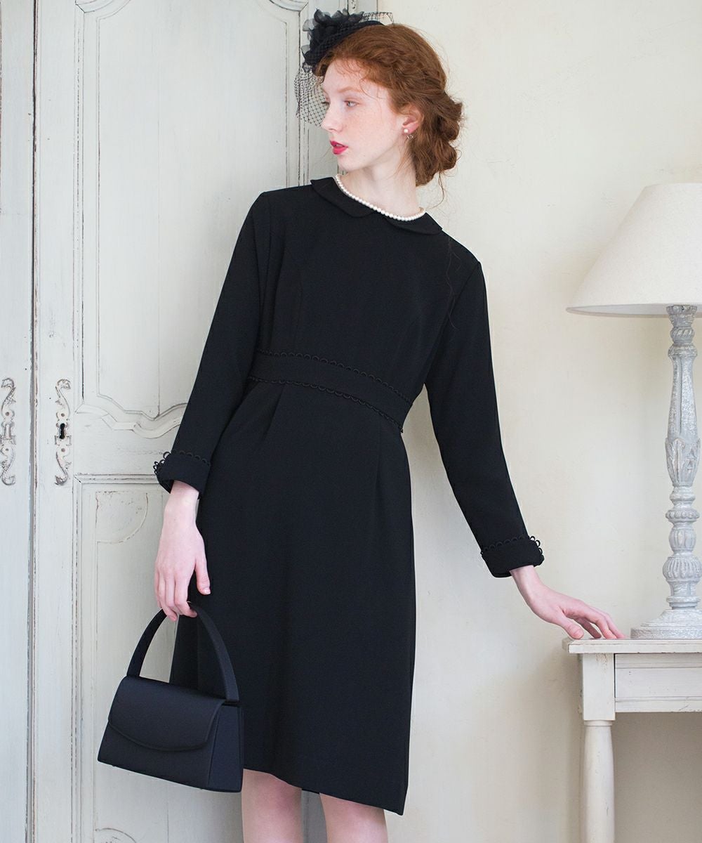 スカラップレース使い丸衿ワンピース【オケージョン】/F i.n.t Black