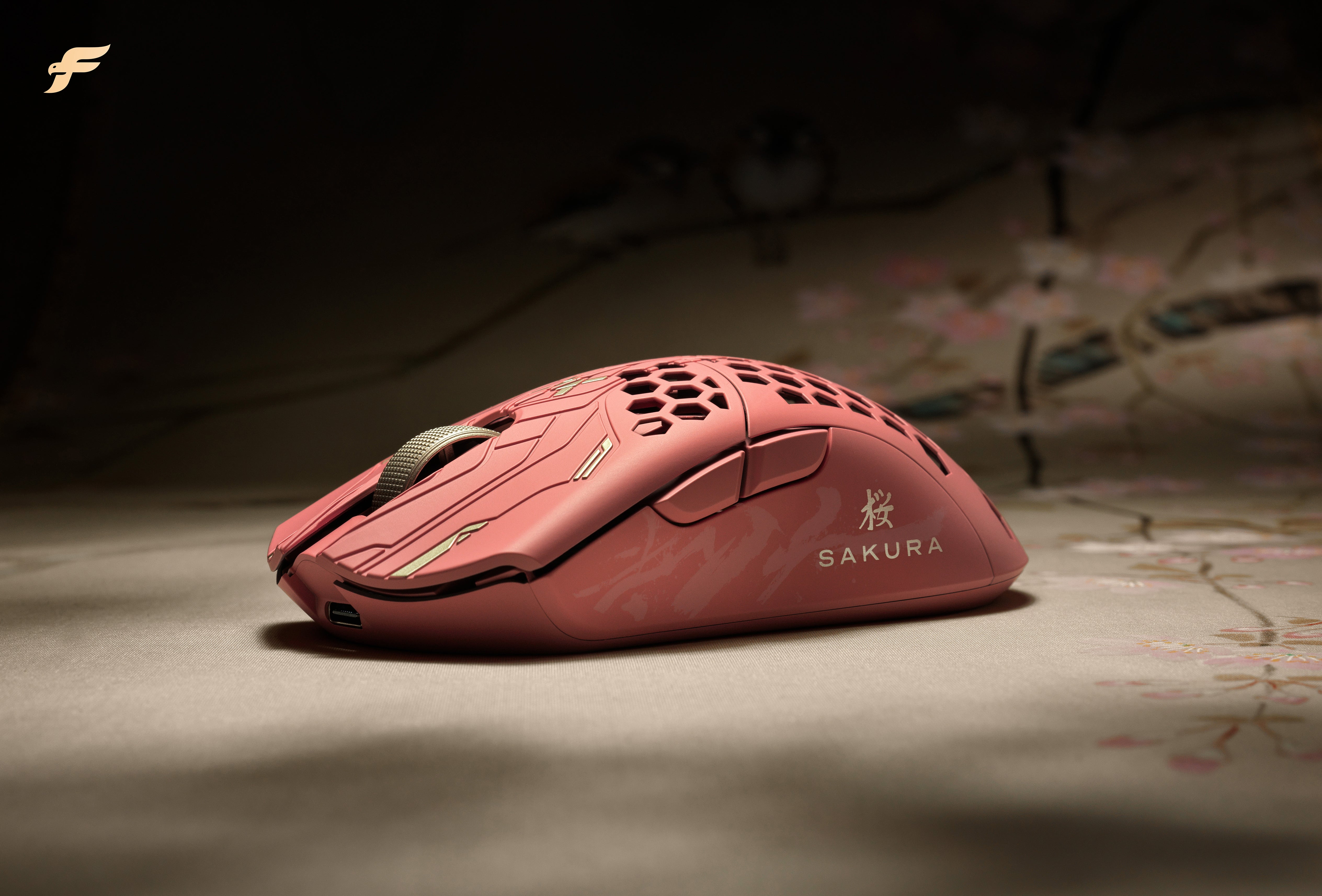 ULX Sakura – Finalmouse