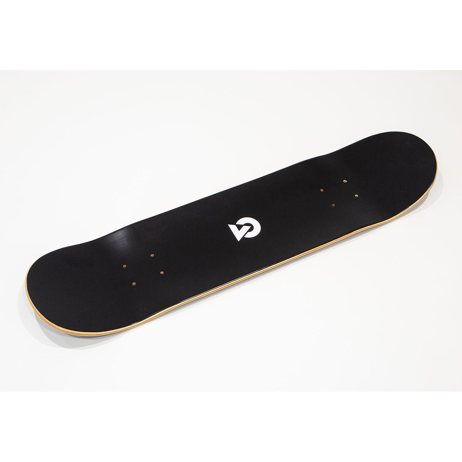 DUSTCELL】「DC1」スケボーデッキ／2nd ONE-MAN LIVE「HOWL」 – FINDME