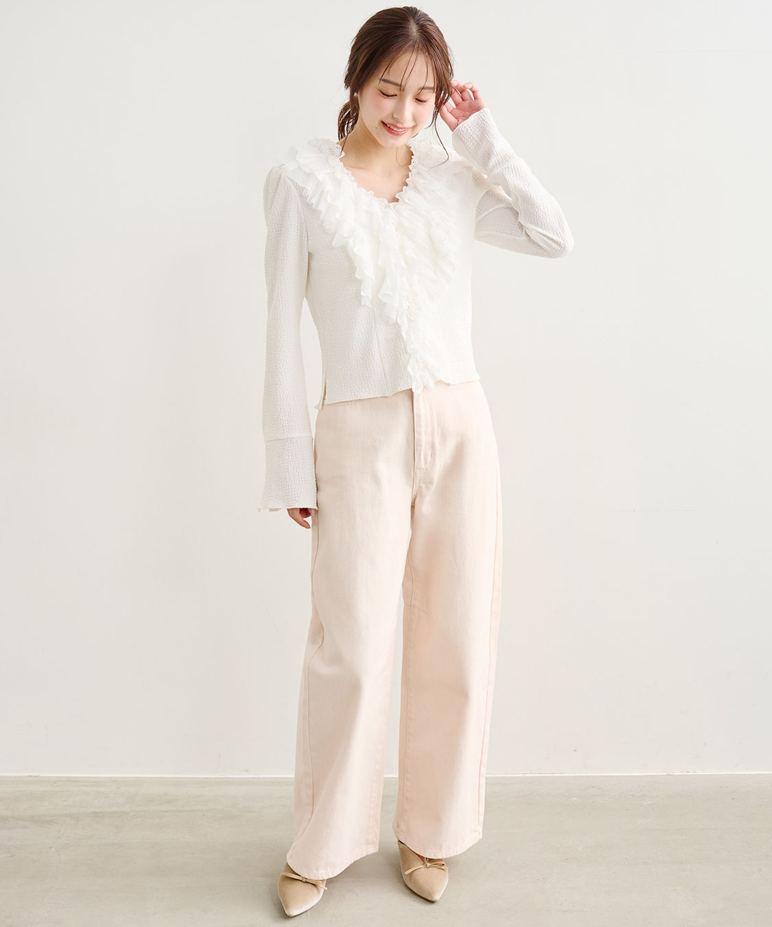 レースフリルカットジャカードトップス｜PETAL ONLINE（ペタルオンライン）