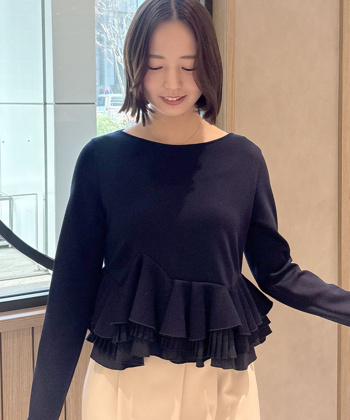 愛され名品】ランダムフリルペプラムトップス｜PETAL ONLINE（ペタル